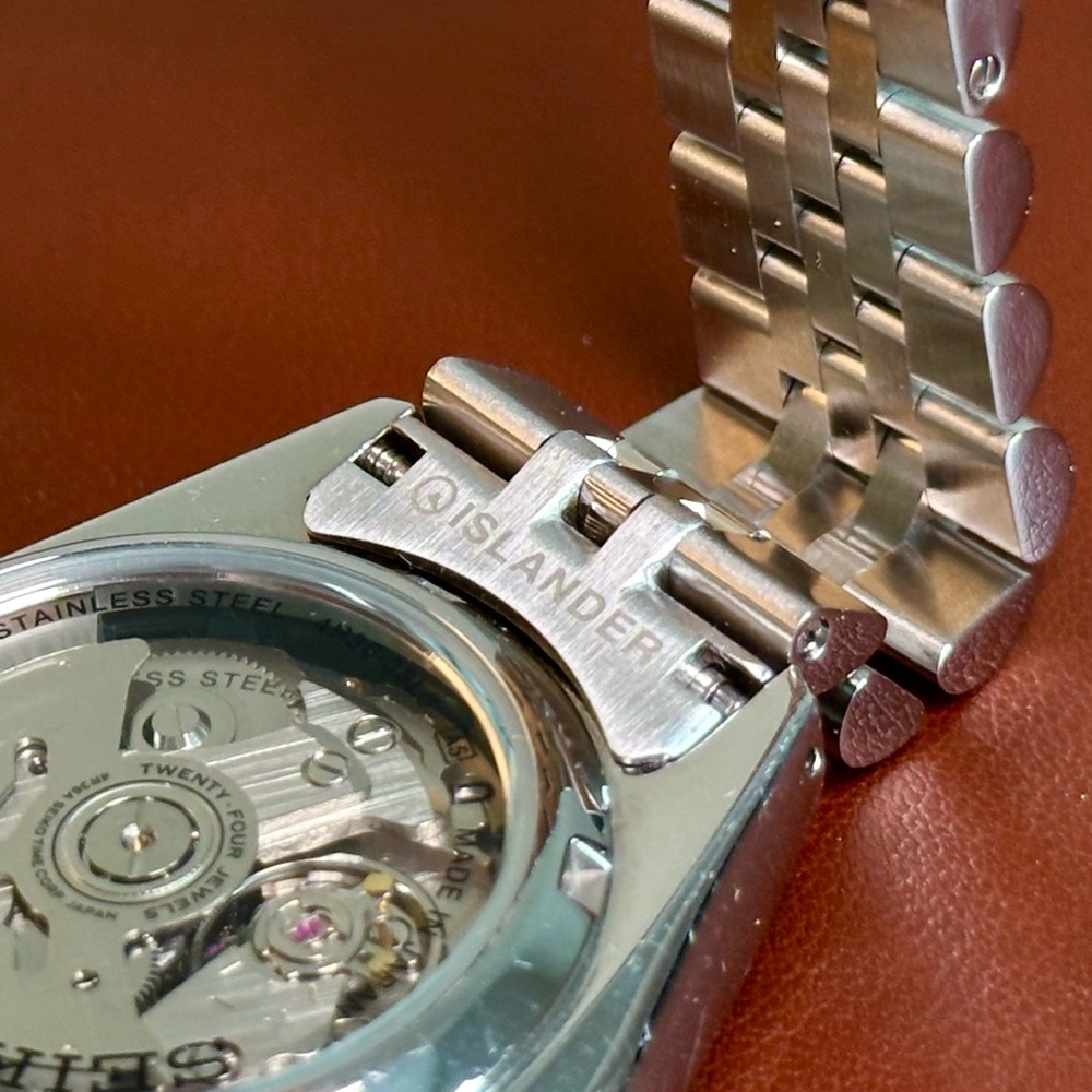Seiko SRPE51 - Seiko5 40mm brushed bezel on Islander Jubilee - Picture 12 of 16